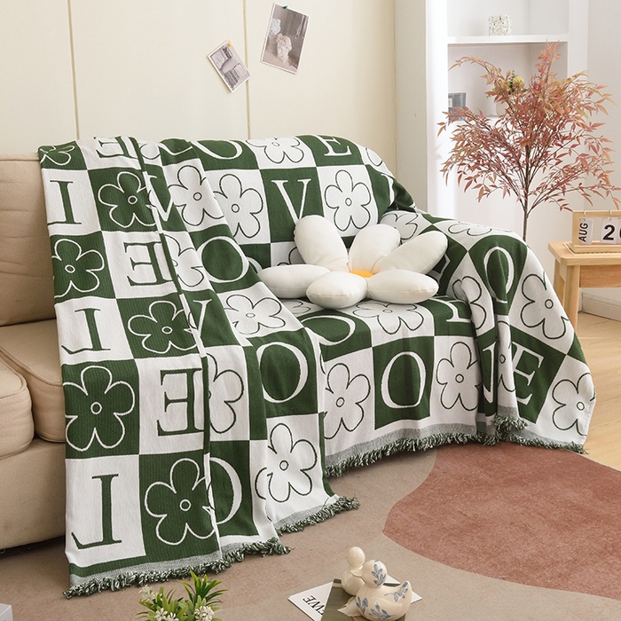 91家纺网 家纺一手货源 找家纺 启博家纺 2023新款雪尼尔流苏款沙发垫沙发套沙发巾 简爱-绿