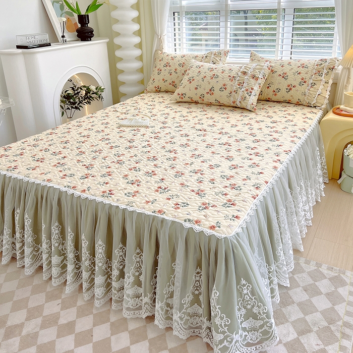 91家纺网 家纺一手货源 找家纺 罗艺轩 2024新款法式风蕾丝夹棉床裙三件套 花想容-春风南岸