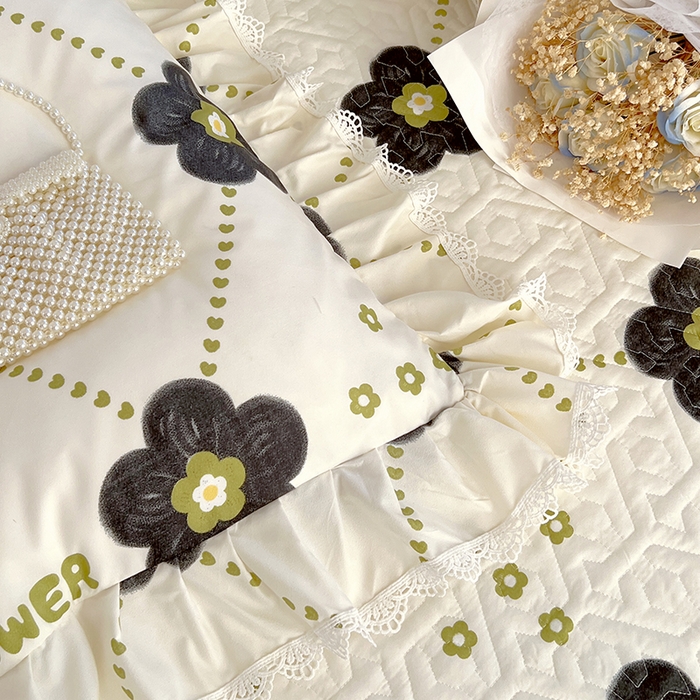 91家纺网 家纺一手货源 找家纺 罗艺轩 2024新款法式风蕾丝夹棉床裙三件套 花想容-花漾青春