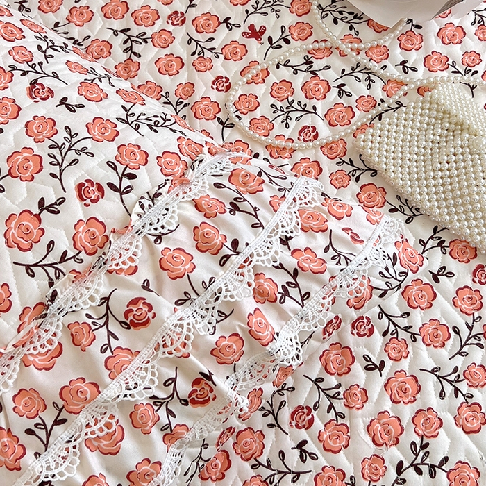 91家纺网 家纺一手货源 找家纺 罗艺轩 2024新款法式风蕾丝夹棉床裙三件套 花想容-南国香