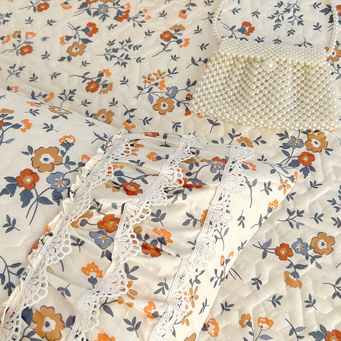 91家纺网 家纺一手货源 找家纺 罗艺轩 2024新款法式风蕾丝夹棉床裙三件套 花想容-森之语