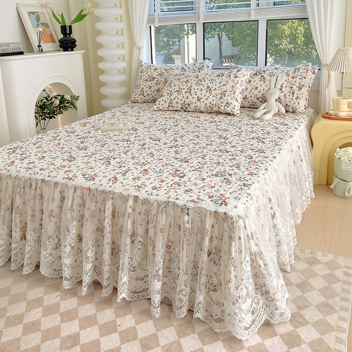 91家纺网 家纺一手货源 找家纺 罗艺轩 2024新款法式风蕾丝夹棉床裙三件套 花想容-森之语