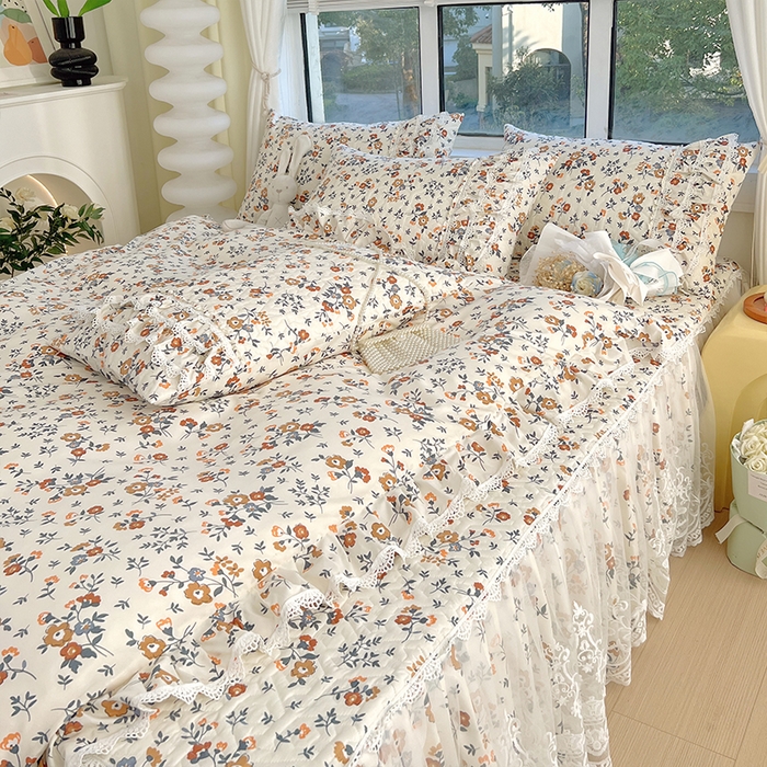 91家纺网 家纺一手货源 找家纺 罗艺轩 2024新款法式风蕾丝夹棉床裙三件套 花想容-森之语