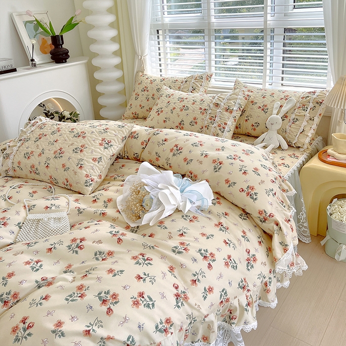 91家纺网 家纺一手货源 找家纺 罗艺轩 2024新款法式风蕾丝夹棉床裙款四件套 花想容-春风南岸