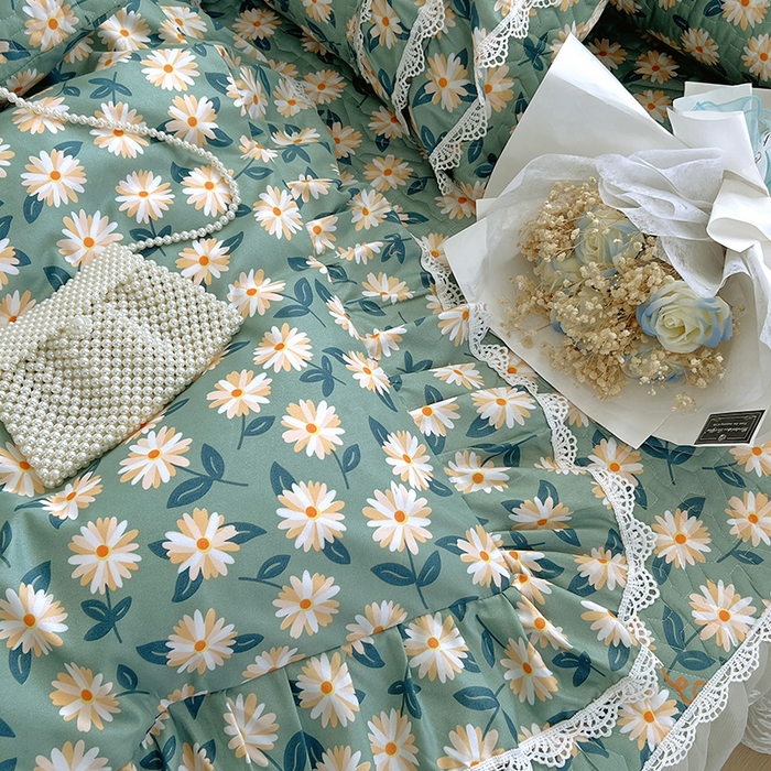 91家纺网 家纺一手货源 找家纺 罗艺轩 2024新款法式风蕾丝夹棉床裙款四件套 花想容-花影映艳