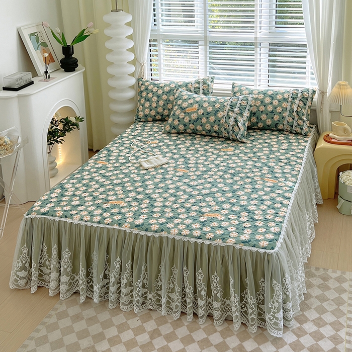 91家纺网 家纺一手货源 找家纺 罗艺轩 2024新款法式风蕾丝夹棉床裙款四件套 花想容-花影映艳