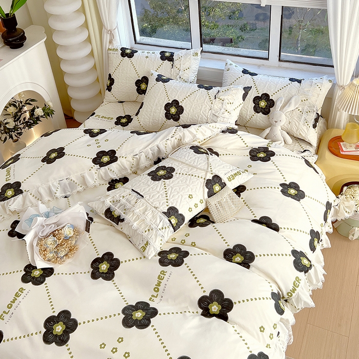 91家纺网 家纺一手货源 找家纺 罗艺轩 2024新款法式风蕾丝夹棉床裙款四件套 花想容-花漾青春