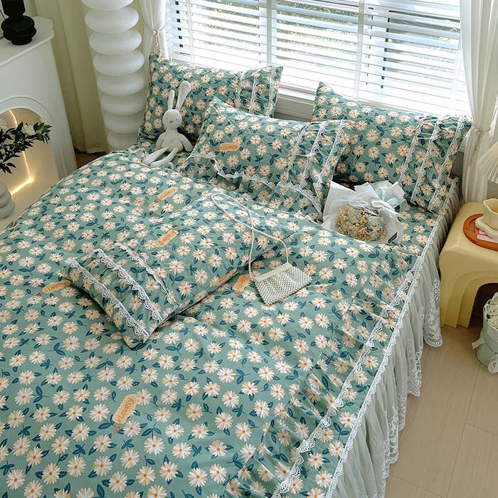 91家纺网 家纺一手货源 找家纺 罗艺轩 2024新款法式风蕾丝夹棉床裙款四件套 花想容-花影映艳