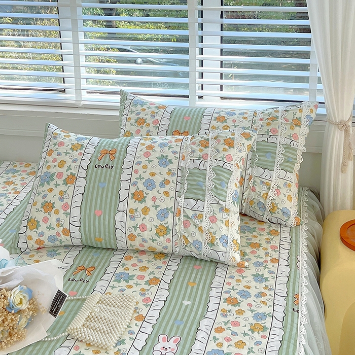 91家纺网 家纺一手货源 找家纺 罗艺轩 2024新款法式风蕾丝夹棉床裙款四件套 花想容-元气甜心