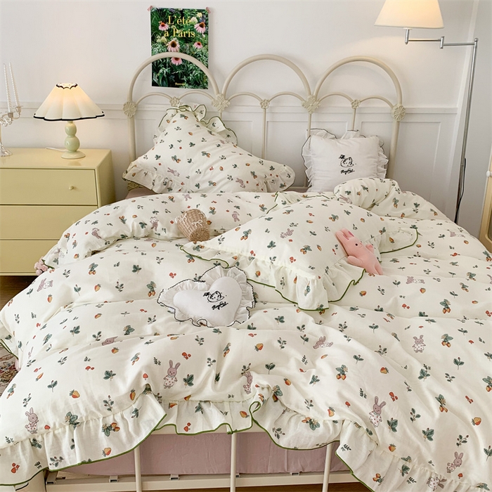 91家纺网 家纺一手货源 找家纺 昔可家纺 2023新款花边双层纱系列ok 草莓小兔白底