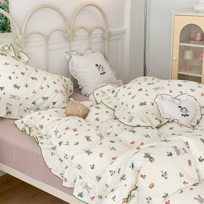 91家纺网 家纺一手货源 找家纺 昔可家纺 2023新款花边双层纱系列ok 草莓小兔白底