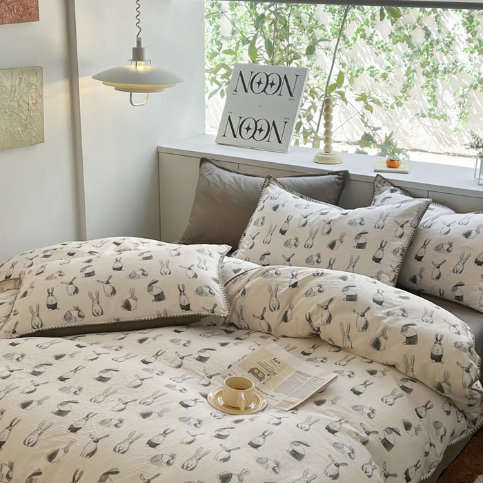 91家纺网 家纺一手货源 找家纺 ab家纺 2023新款双层纱印花四件套 哈尼兔