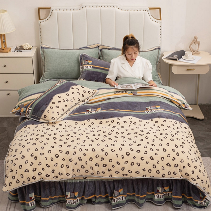 91家纺网 家纺一手货源 找家纺 登登家纺 加厚印花牛奶金貂法莱宝宝绒四件套  加州旅馆-绿