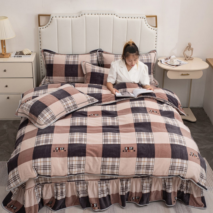 91家纺网 家纺一手货源 找家纺 登登家纺 加厚印花牛奶金貂法莱宝宝绒四件套  巴塞罗那