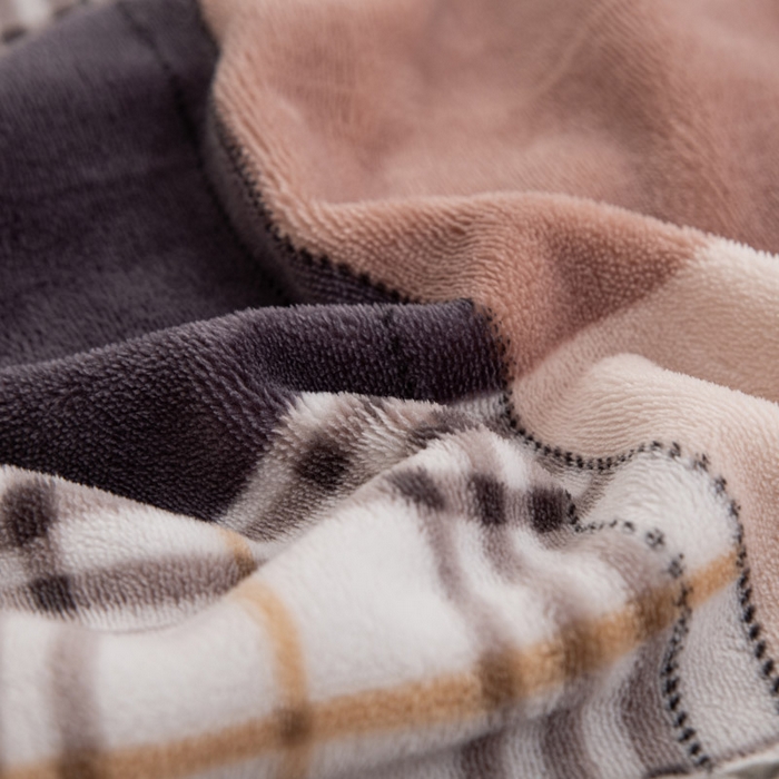 91家纺网 家纺一手货源 找家纺 登登家纺 加厚印花牛奶金貂法莱宝宝绒四件套  巴塞罗那