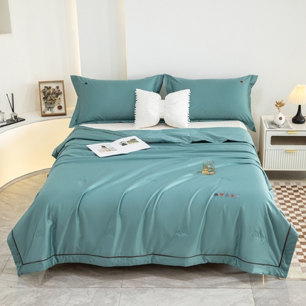 CINNY馨宜2023新款A类抗菌60S长绒棉绣花大豆全棉夏凉被空调被灰石绿