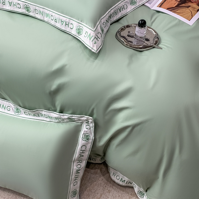 91家纺网 家纺一手货源 找家纺 （总）梧桐家居 2023新款13372全棉刺绣宽边四件套-秀色系列