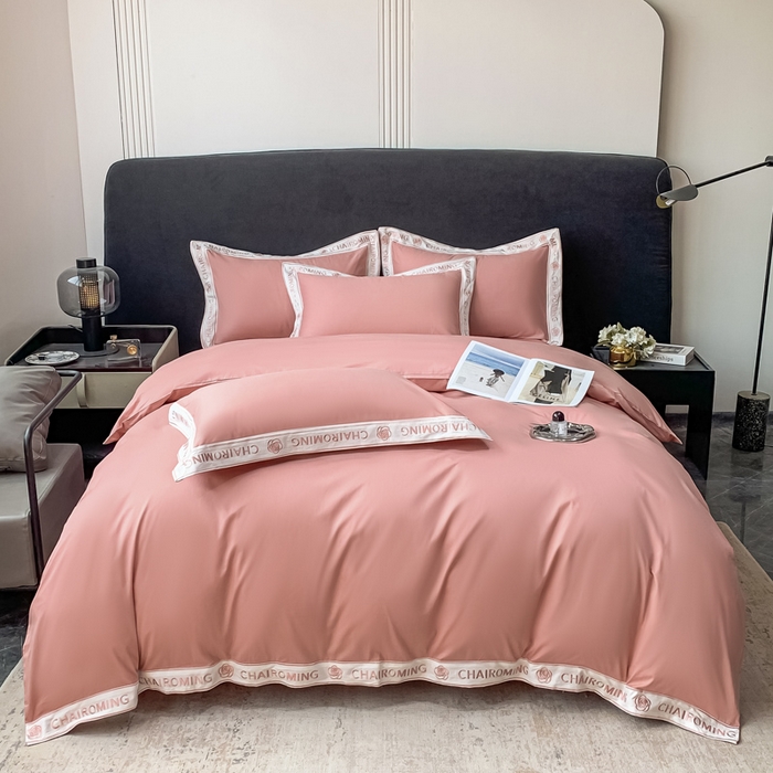 91家纺网 家纺一手货源 找家纺 梧桐家居 2023新款13372全棉刺绣宽边四件套-秀色系列 豆沙