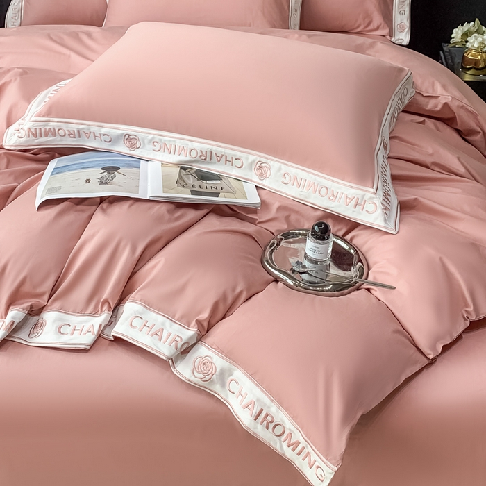 91家纺网 家纺一手货源 找家纺 梧桐家居 2023新款13372全棉刺绣宽边四件套-秀色系列 豆沙