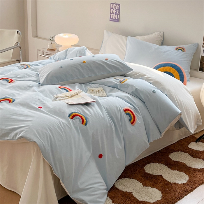 91家纺网 家纺一手货源 找家纺 慕尚家纺 2025新款全棉水洗棉毛巾绣四件套 彩虹-蓝白