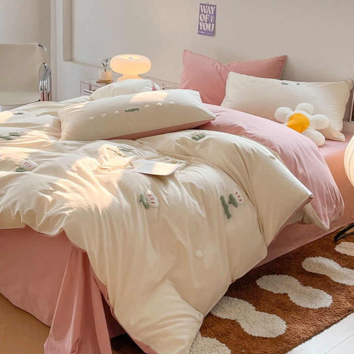 91家纺网 家纺一手货源 找家纺 慕尚家纺 2025新款全棉水洗棉毛巾绣四件套 郁金香-白粉