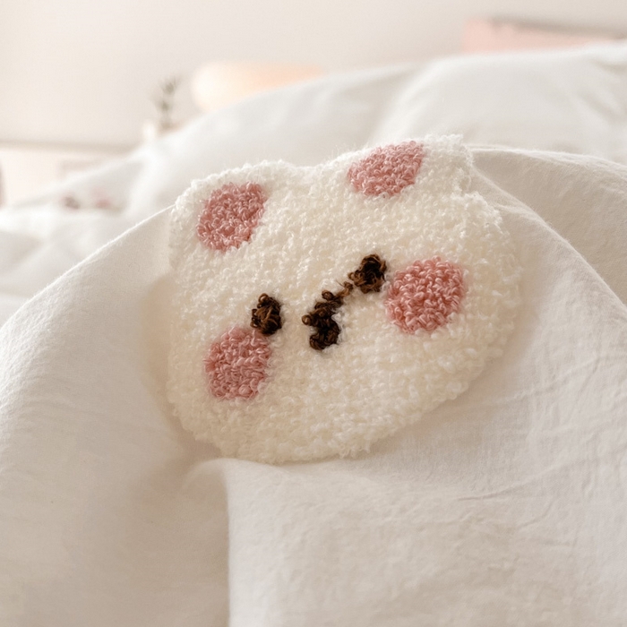 91家纺网 家纺一手货源 找家纺 慕尚家纺 2025新款全棉水洗棉毛巾绣四件套 米兔兔-白玉