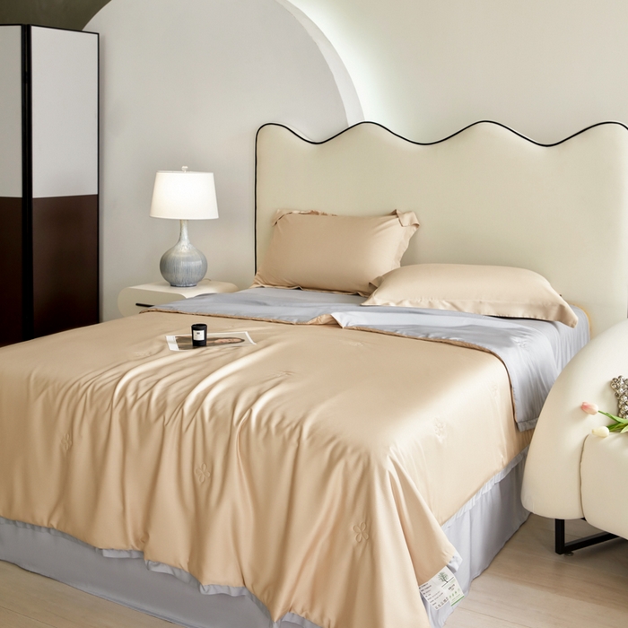 91家纺网 家纺一手货源 找家纺 天瑜家纺 2024新款纯色天丝夏被 香槟