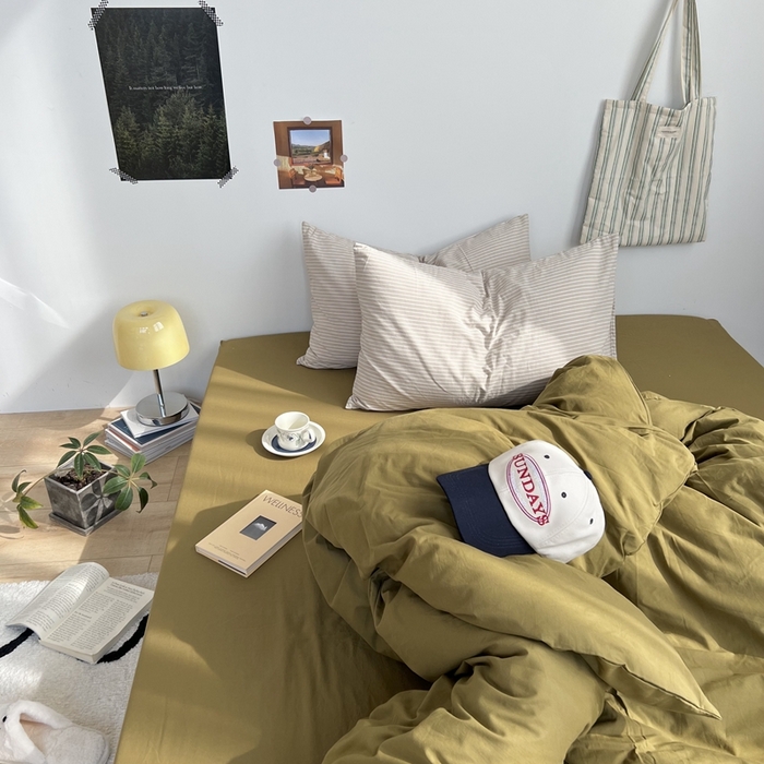 91家纺网 家纺一手货源 找家纺 六巷胡同 2023新款韩国ins博主条纹混搭纯色系四件套 伯牙琴弦