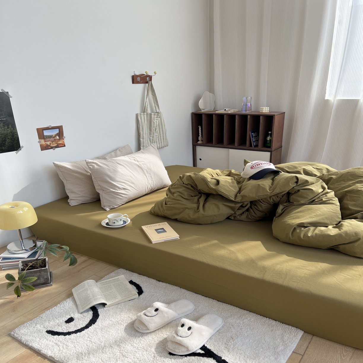 91家纺网 家纺一手货源 找家纺 六巷胡同 2023新款韩国ins博主条纹混搭纯色系四件套 伯牙琴弦