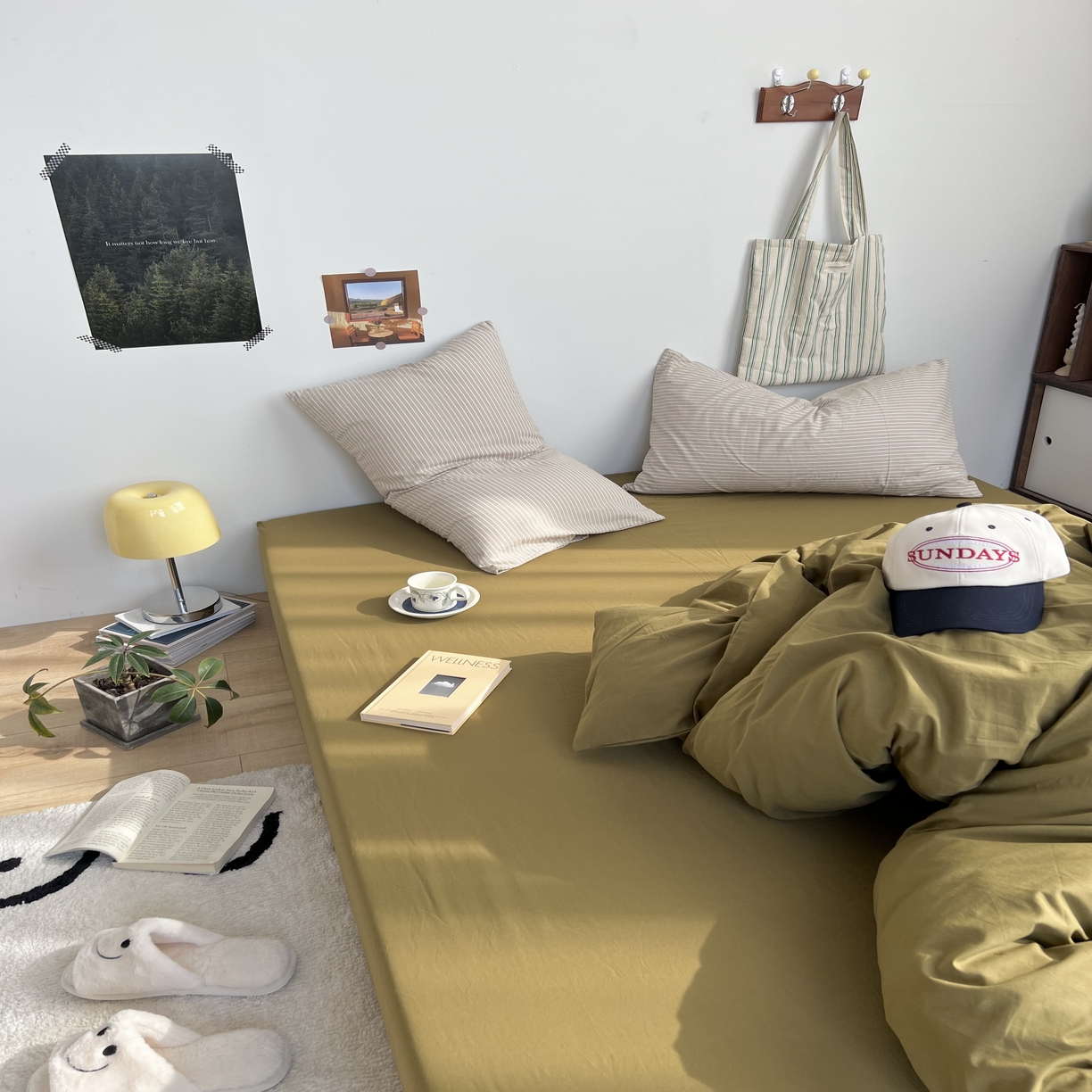 91家纺网 家纺一手货源 找家纺 六巷胡同 2023新款韩国ins博主条纹混搭纯色系四件套 伯牙琴弦