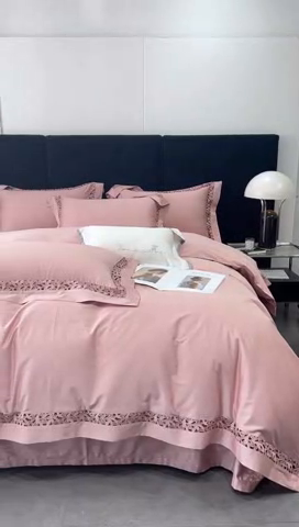 91家纺网 家纺一手货源 找家纺 时亿家居 2023新款克拉系列120支匹马棉四件套 克拉 淘气粉