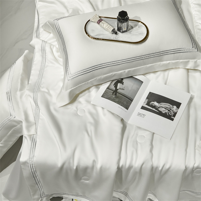 91家纺网 家纺一手货源 找家纺 榻尚家居 2023新款TS80LF纯色天丝莱赛尔天丝夏被四件套 格调 贵白 夏被四件套