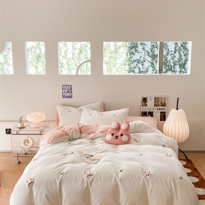 91家纺网 家纺一手货源 找家纺 慕尚家纺 2025新款全棉水洗棉毛巾绣四件套 米兔兔-白玉