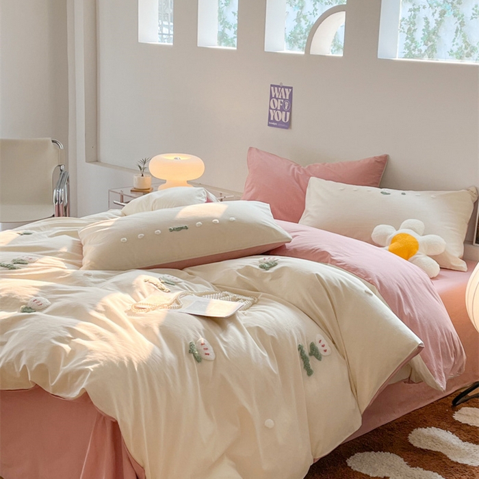 91家纺网 家纺一手货源 找家纺 慕尚家纺 2025新款全棉水洗棉毛巾绣四件套 郁金香-白粉