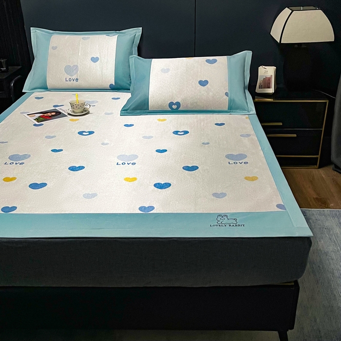 91家纺网 家纺一手货源 找家纺 慕尚家纺 2025新款冰藤席 爱心蓝