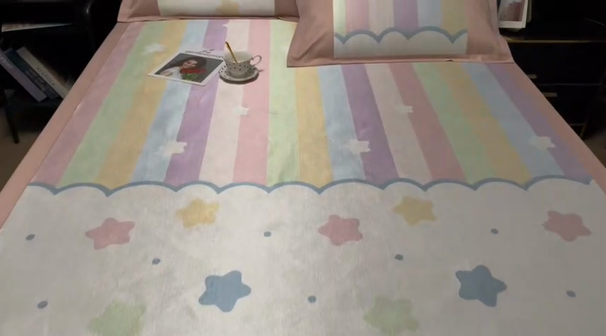 91家纺网 家纺一手货源 找家纺 慕尚家纺 2025新款冰藤席 彩虹星星