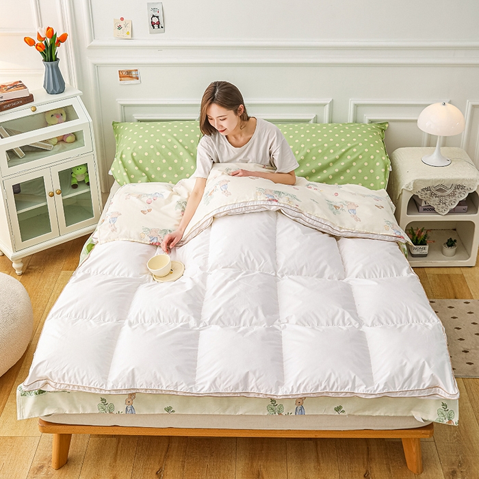 91家纺网 家纺一手货源 找家纺 金丝鸟 2023新款全棉旅行睡袋 温馨小兔