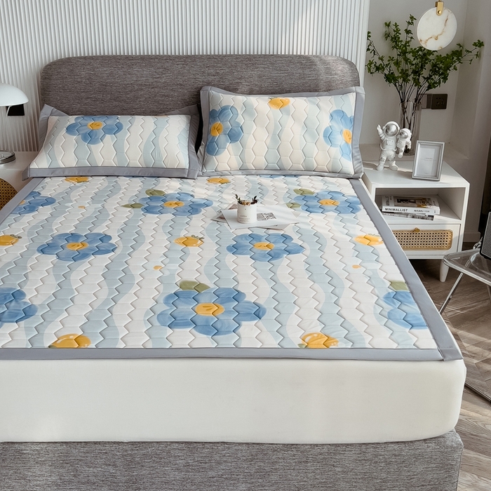 91家纺网 家纺一手货源 找家纺 慕尚家纺 2025新款加厚印花乳胶席凉感丝乳胶凉席 法式花花