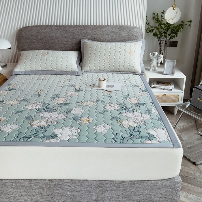 91家纺网 家纺一手货源 找家纺 慕尚家纺 2025新款加厚印花乳胶席凉感丝乳胶凉席 复古生活