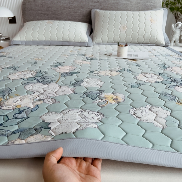 91家纺网 家纺一手货源 找家纺 慕尚家纺 2025新款加厚印花乳胶席凉感丝乳胶凉席 复古生活