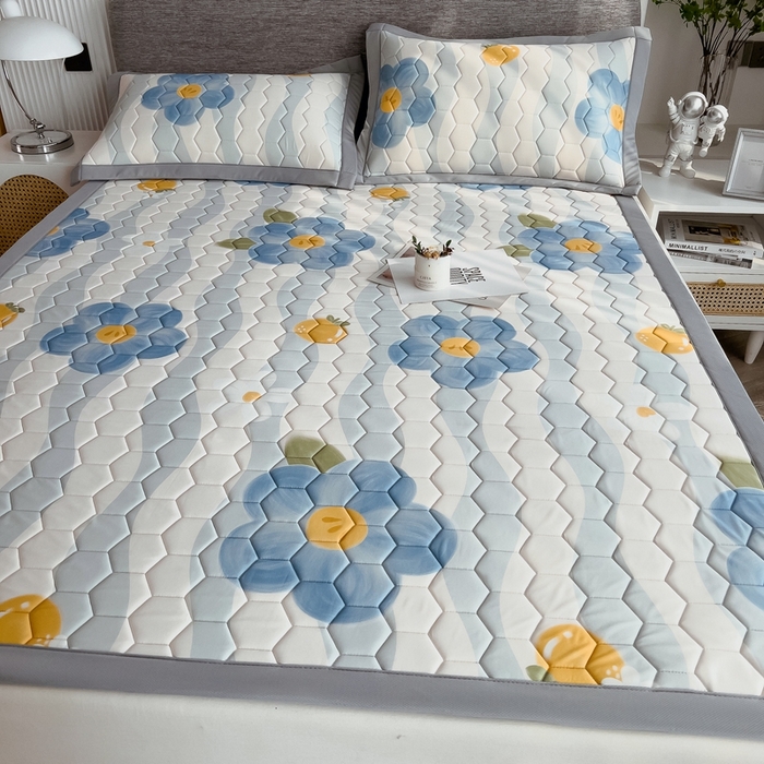 91家纺网 家纺一手货源 找家纺 慕尚家纺 2025新款加厚印花乳胶席凉感丝乳胶凉席 法式花花