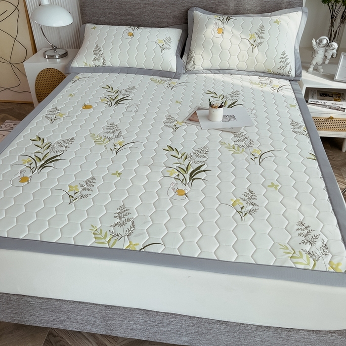 91家纺网 家纺一手货源 找家纺 慕尚家纺 2025新款加厚印花乳胶席凉感丝乳胶凉席 麦穗兔