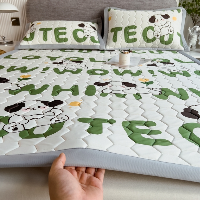 91家纺网 家纺一手货源 找家纺 慕尚家纺 2025新款加厚印花乳胶席凉感丝乳胶凉席 爬爬狗