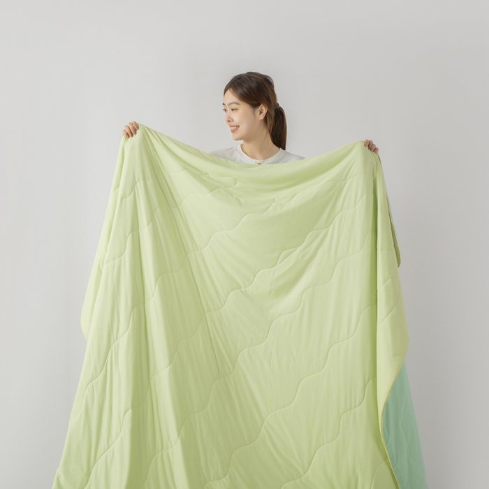 91家纺网 家纺一手货源 找家纺 慕尚家纺 2025新款凉感丝瓜瓜被 四季奶青