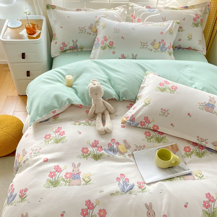 91家纺网 家纺一手货源 找家纺 金丝兔 2023新款高克重植物羊绒生态加厚磨毛印花四件套 花园兔