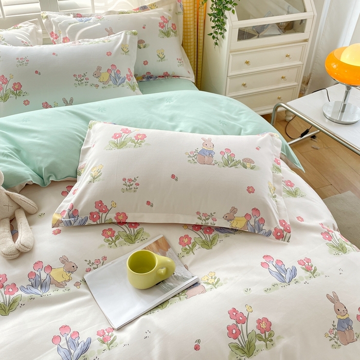 91家纺网 家纺一手货源 找家纺 金丝兔 2023新款高克重植物羊绒生态加厚磨毛印花四件套 花园兔