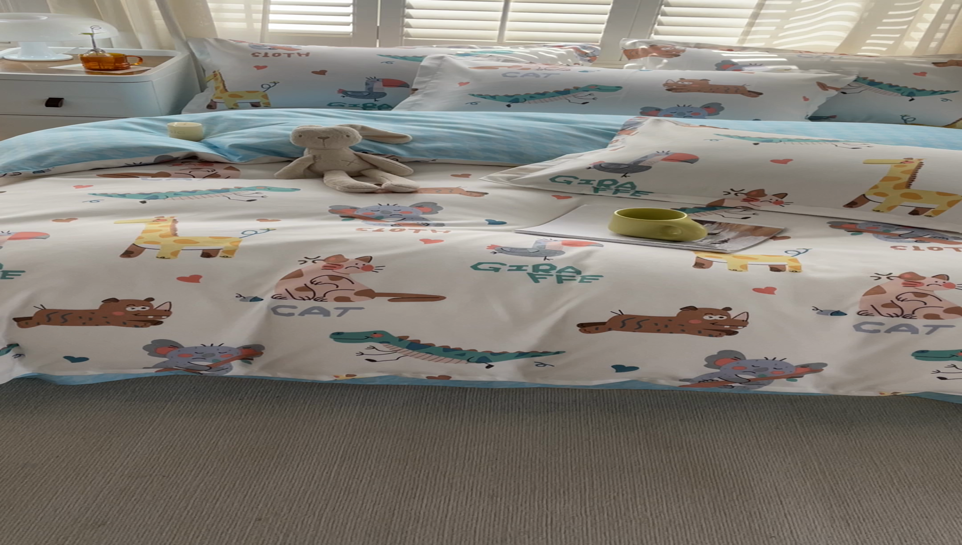 91家纺网 家纺一手货源 找家纺 金丝兔 2023新款高克重植物羊绒生态加厚磨毛印花四件套 动物乐园