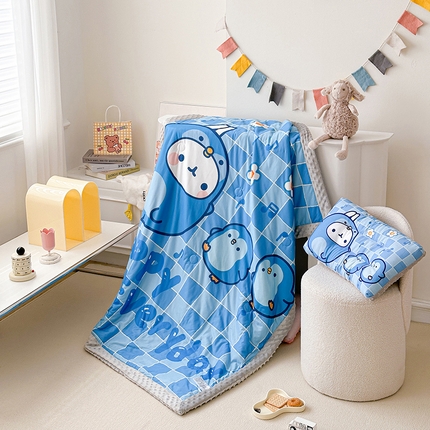 91家纺网 家纺一手货源 找家纺 （总）温宁 2023新款大版定位印花手包边豆豆四季被夏凉被春秋被子被芯