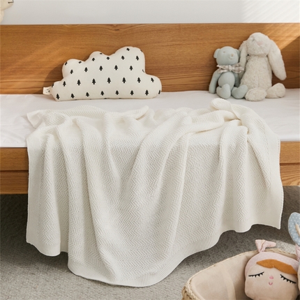 91家纺网 家纺一手货源 找家纺 暖绵绵 2025新款儿童全棉盖毯针织毯子-森友卉 白色波浪