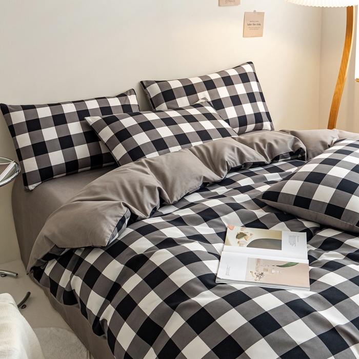 91家纺网 家纺一手货源 找家纺 米瑞娜 2024新款无印风四件套格子条纹水洗棉四件套 黑白中格